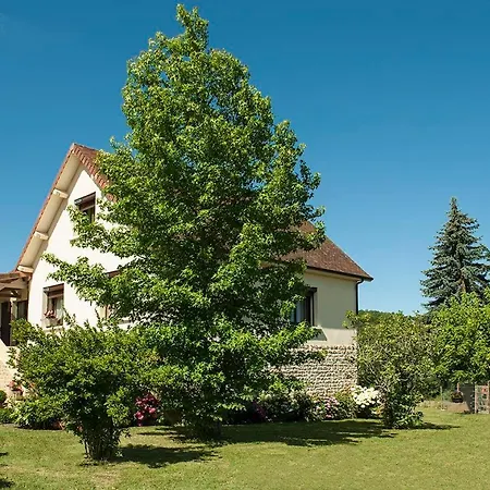 Caubesse Climatisé à Hébergement de vacances *