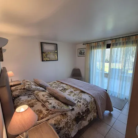 Caubesse Climatise A Ferienhaus