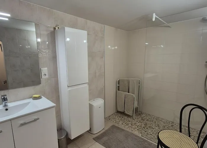 Caubesse Climatise A Ferienhaus